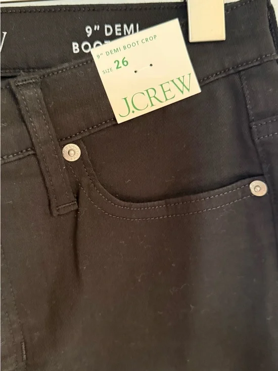 NWTA J.Crew Black Demi Boot Crop Jeans
Size 26 - Picture 3 of 10